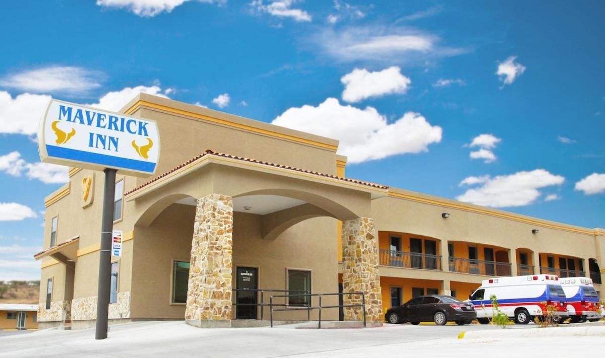 Maverick Inn إيغل باس المظهر الخارجي الصورة