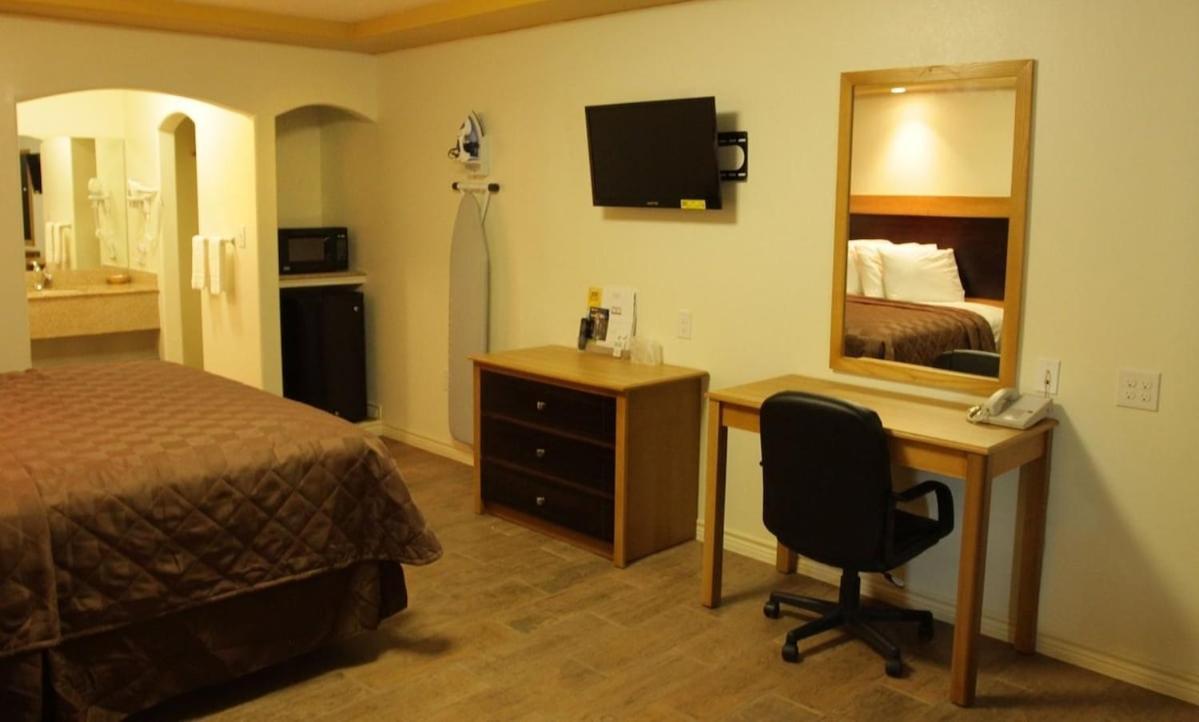 Maverick Inn إيغل باس المظهر الخارجي الصورة